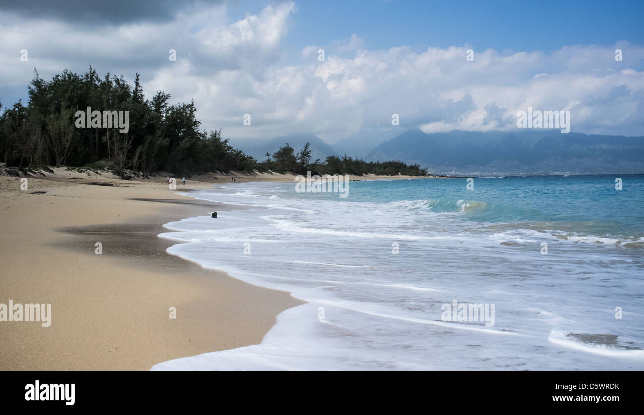 Fotografia a colori di Baldwin Beach, Maui, Hawaii Foto Stock