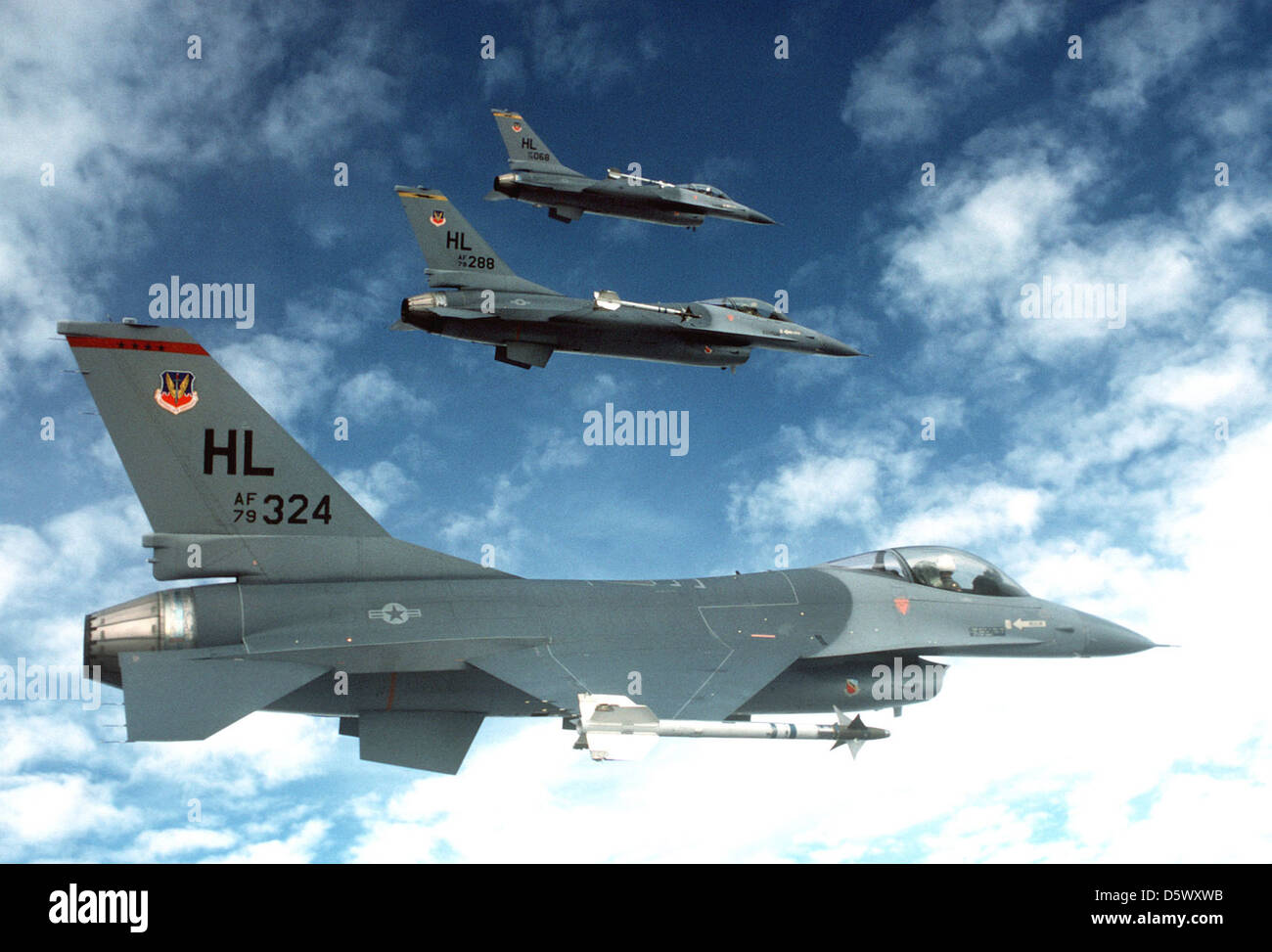 Il General Dynamics F-16 Fighting Falcon è un caccia multiruolo utilizzato dalla U.S. Air Force. Il 388th Tactical Fighter Wing (TFW) gestisce questi caccia per missioni aria-aria e aria-terra. Foto Stock