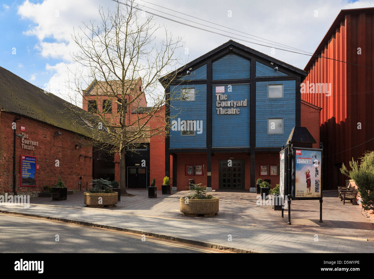 Il Courtyard Theatre è parte della Royal Shakespeare Company di Stratford-upon-Avon, Warwickshire, Inghilterra, Regno Unito, Gran Bretagna Foto Stock