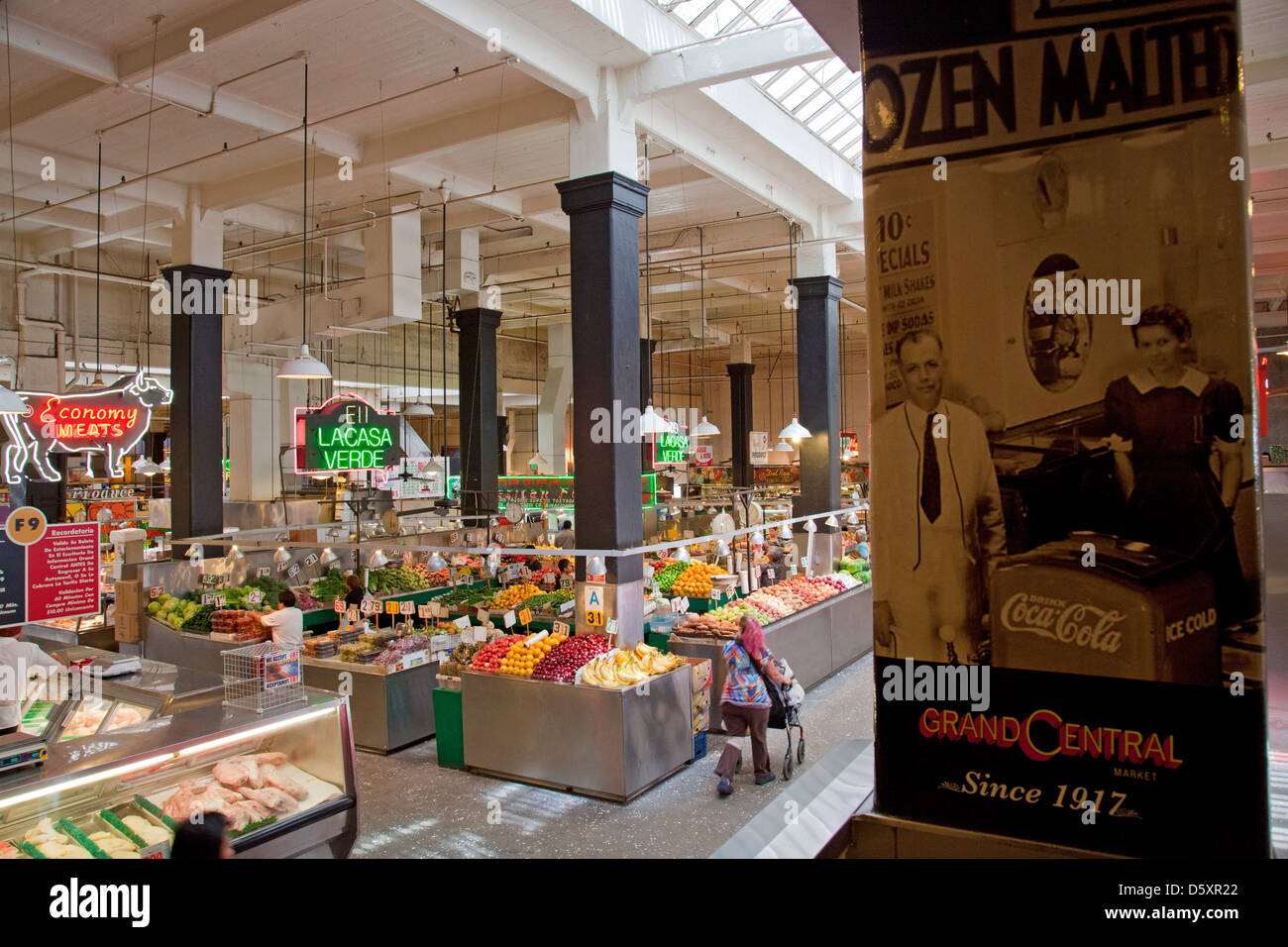 Grand Central Market, Broadway e il centro cittadino di Los Angeles in California Foto Stock