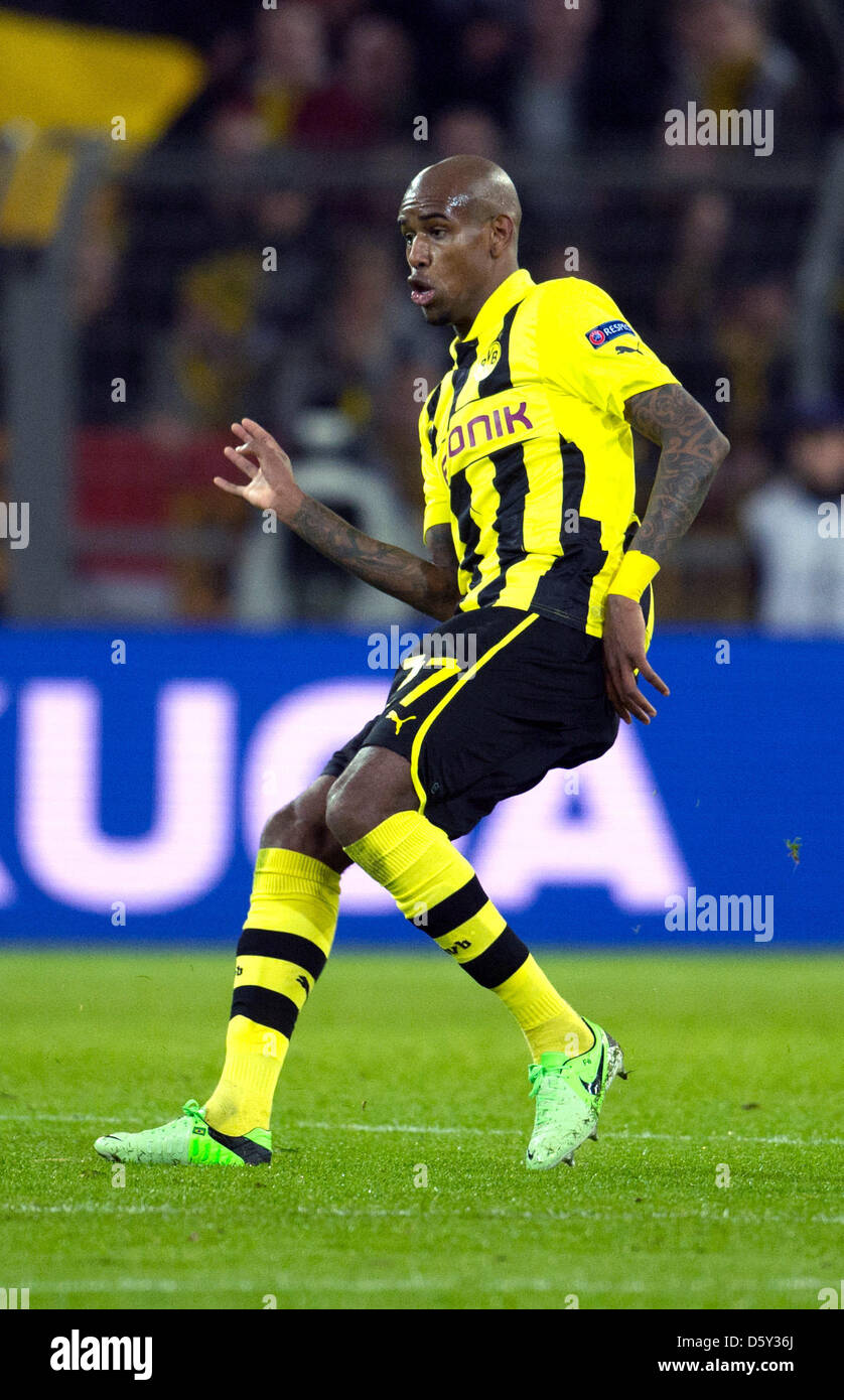 Dortmund, Germania. Il 9 aprile 2013. Dortmund di Felipe Santana in azione durante la UEFA Champions League quarti di finale della seconda gamba partita di calcio tra Borussia Dortmund e Malaga CF A BVB stadium Dortmund a Dortmund, Germania, 09 aprile 2013. Foto: Bernd Thissen/dpa/dpa/Alamy Live News Foto Stock