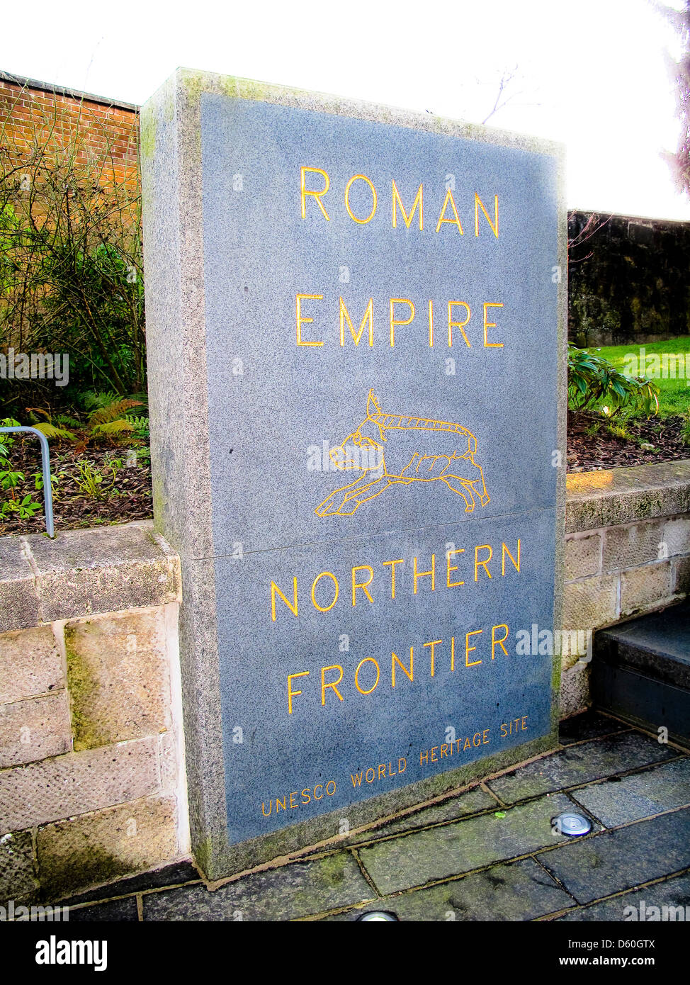 Marcatura di pietra la frontiera a nord dell'Impero Romano in Kirkintilloch sulla linea del Antonine Wall Foto Stock