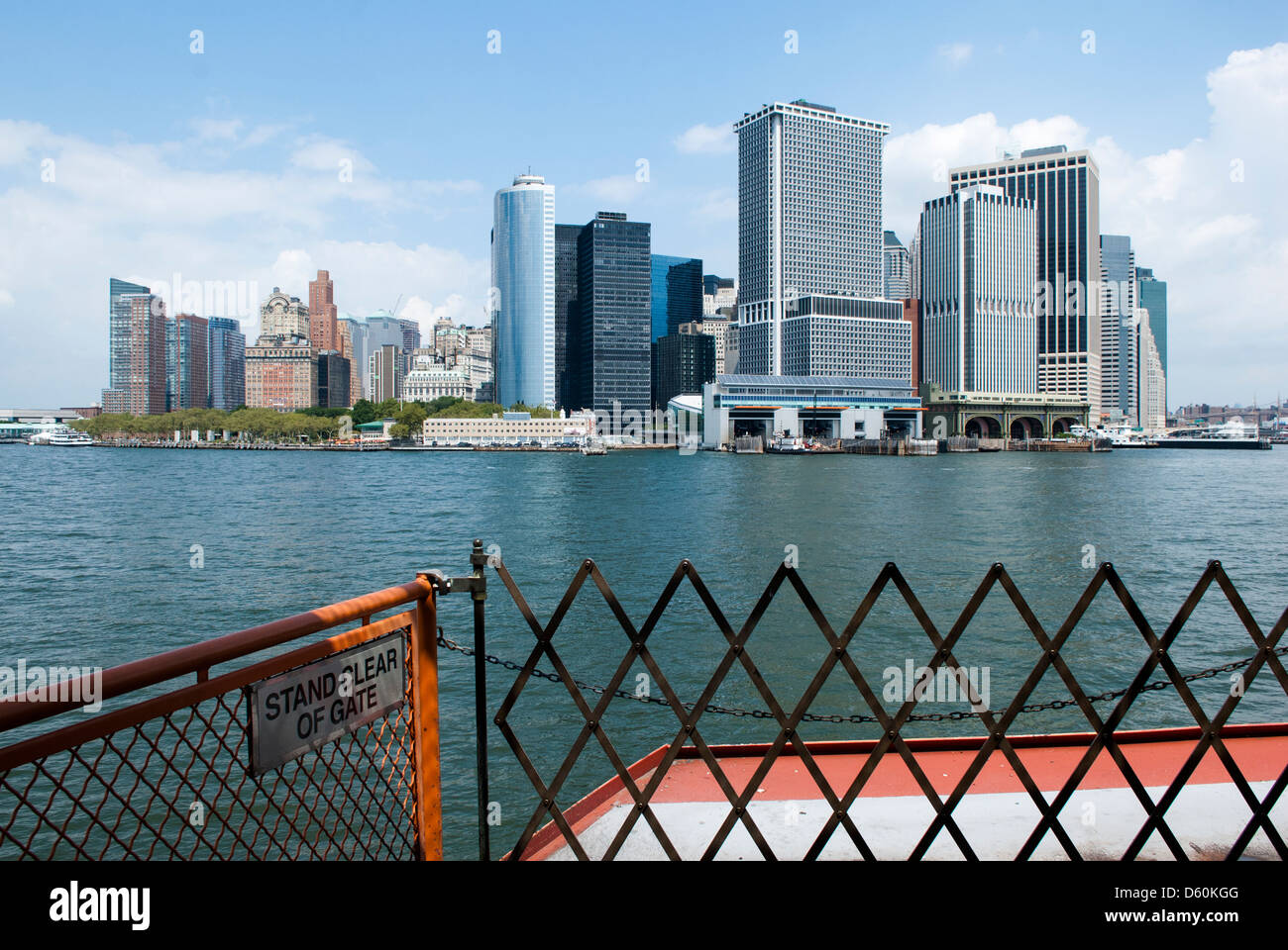 Inferiore dello Skyline di Manhattan senza l'ex World Trade Center di New York City Foto Stock