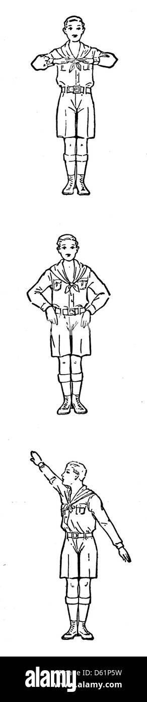 Una fotografia del 1918 che mostra un gruppo di Boy Scout che partecipano a un'esercitazione della Croce Rossa. L'immagine cattura gli scout che praticano tecniche di pronto soccorso e di risposta di emergenza come parte della loro formazione durante la prima guerra mondiale, mostrando la loro preparazione e il loro impegno per aiutare gli sforzi bellici. Foto Stock