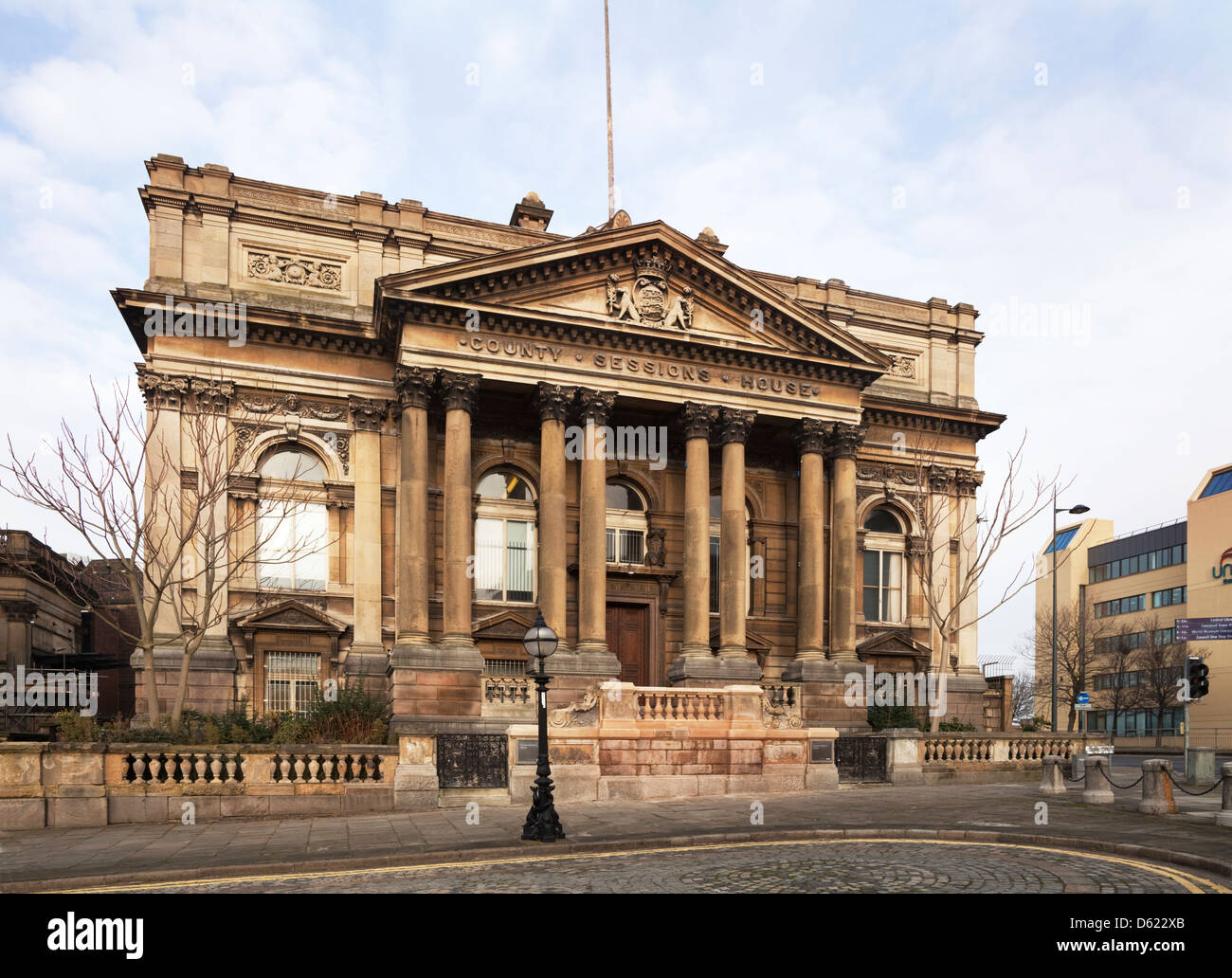 Le sessioni di County Courthouse costruito tra il 1882 e il 1884, William Brown Street, Liverpool, Merseyside England Foto Stock