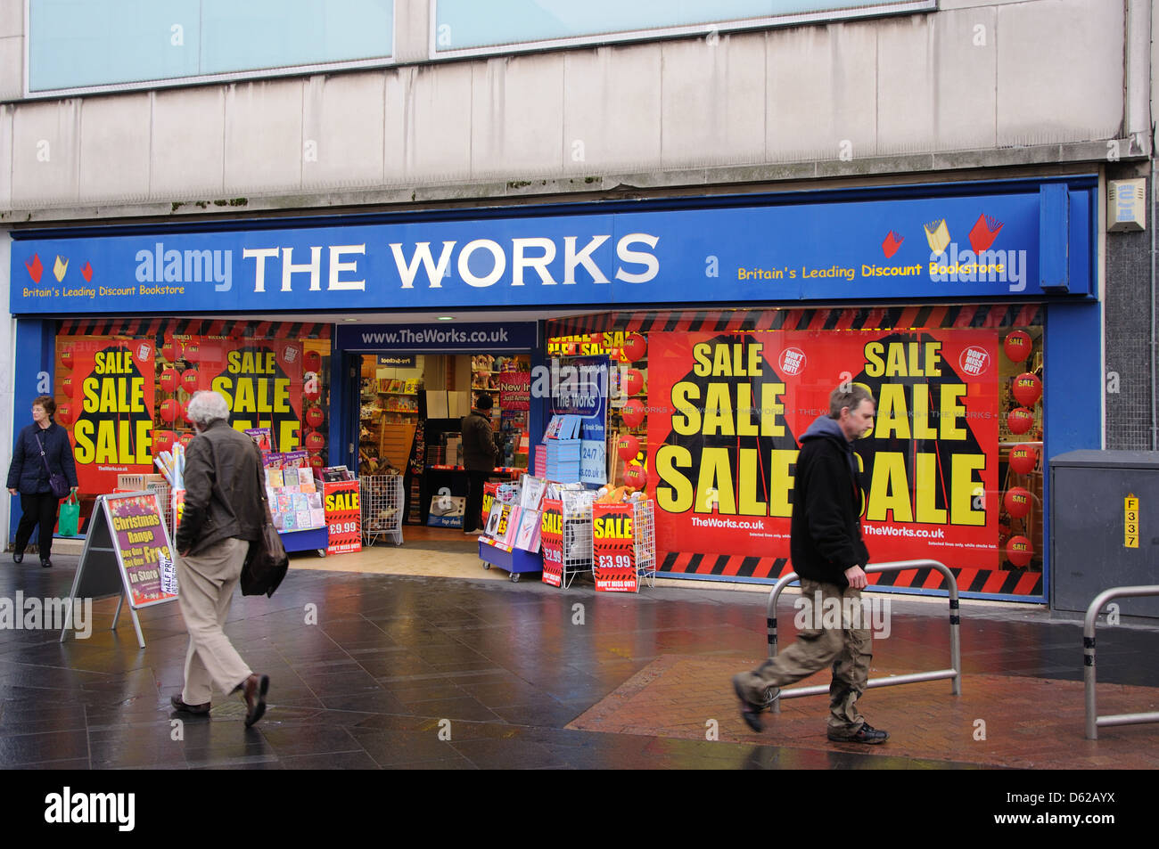 Le Opere, sconto bookshop, Gallowtree Gate, Leicester, England, Regno Unito Foto Stock
