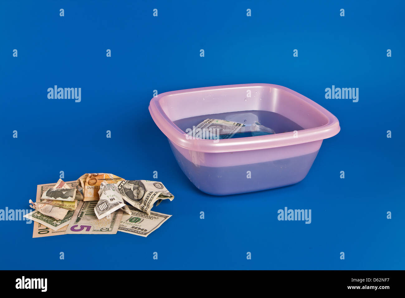 Il riciclaggio di denaro sporco in condizioni di casa Foto Stock