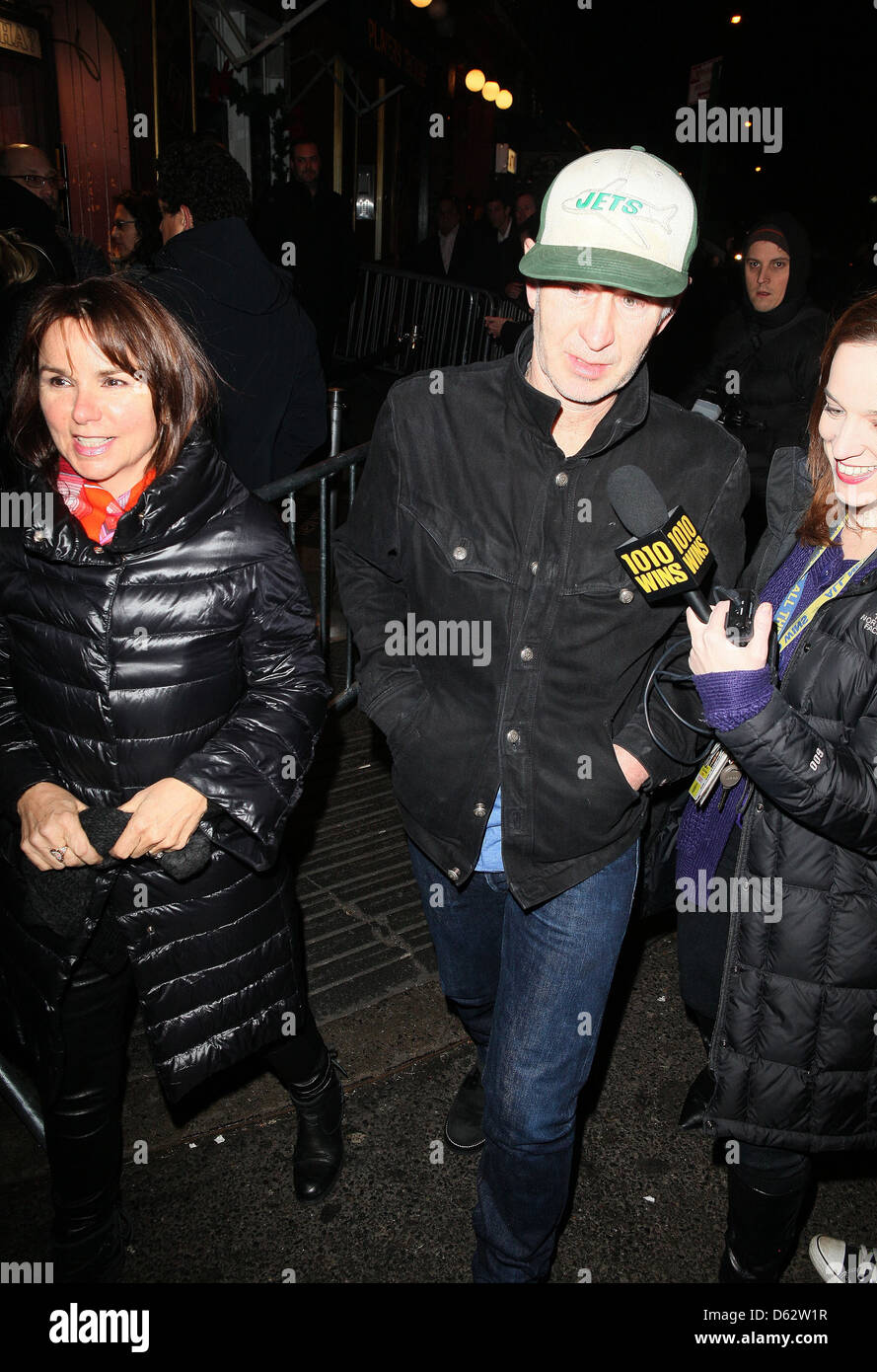 John Mcenroe Van Halen Frontman David Lee Roth esegue presso il Cafe Wha arrivi - New York City, Stati Uniti d'America - 05.01.12 Foto Stock John Mcenroe Van Halen Frontman David Lee Roth esegue presso il Cafe Wha arrivi - New York City, Stati Uniti d'America - 05.01.12 Foto Stock