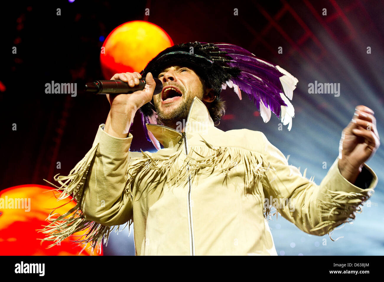 Jay Kay dei Jamiroquai si esibisce dal vivo al O2 di Londra, Inghilterra - 15.04.11 Foto Stock