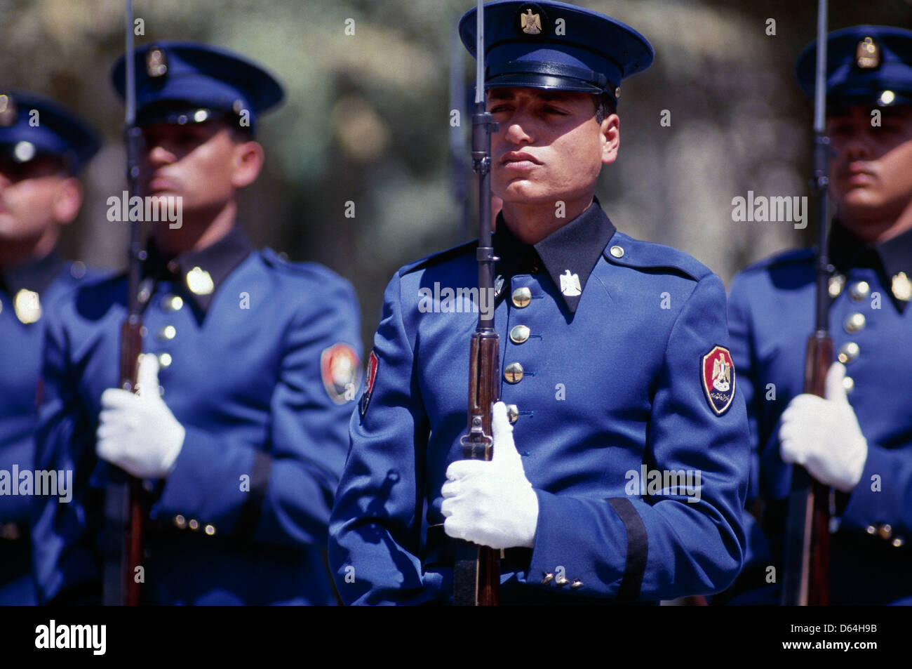 Il Presidential Guardia d'onore durante cerimonie presso il Palazzo Presidenziale a Il Cairo. Foto Stock