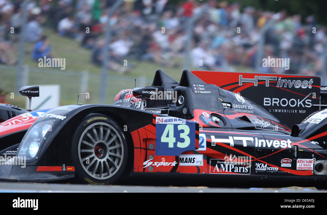 La classe LMP2 la norma MP 2000 di estremo limite Aric con driver Fabien Rosier, Philippe Thirion e Philippe Haezebrouck in azione durante le qualifiche per l'ottantesimo 24 ore gara di Le Mans sul Circuito de la Sarthe in Le Mans, Francia 14 giugno 2012. Foto: Florian Schuh dpa Foto Stock