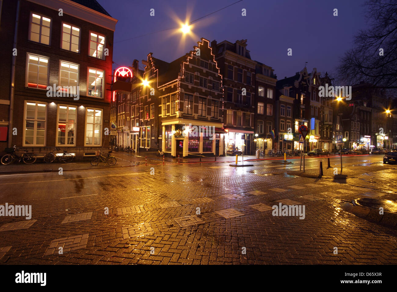Streetview in Amsterdam Paesi Bassi di notte Foto Stock