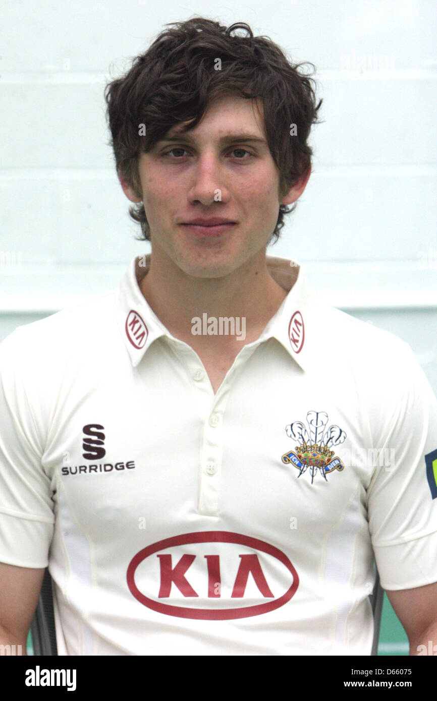 Londra, Inghilterra, Regno Unito. Il 12 aprile 2013. Zafar Ansari del Surrey CCC durante il Surrey Media giorno dalla forma ovale. Credit: Azione Plus immagini di Sport / Alamy Live News Foto Stock