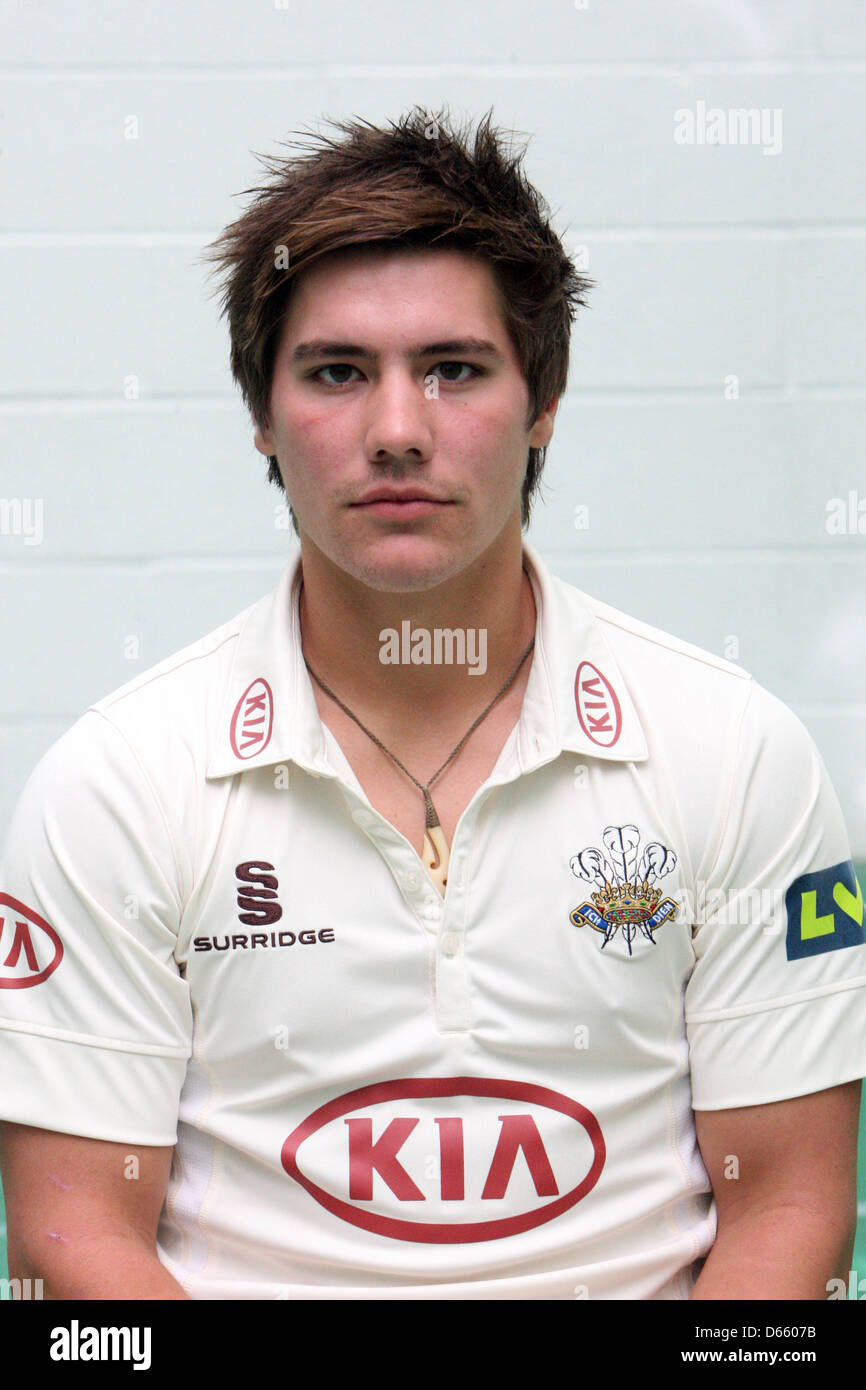 Londra, Inghilterra, Regno Unito. Il 12 aprile 2013. Rory ustioni di Surrey CCCof Surrey CCC durante il Surrey Media giorno dalla forma ovale. Credit: Azione Plus immagini di Sport / Alamy Live News Foto Stock