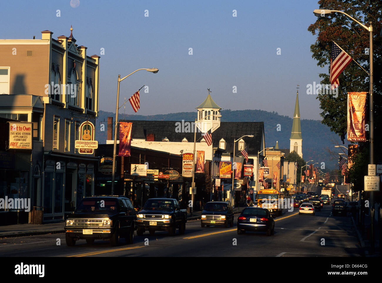 Elk281-1788 New Hampshire, Littleton, Main St, sunrise Foto Stock