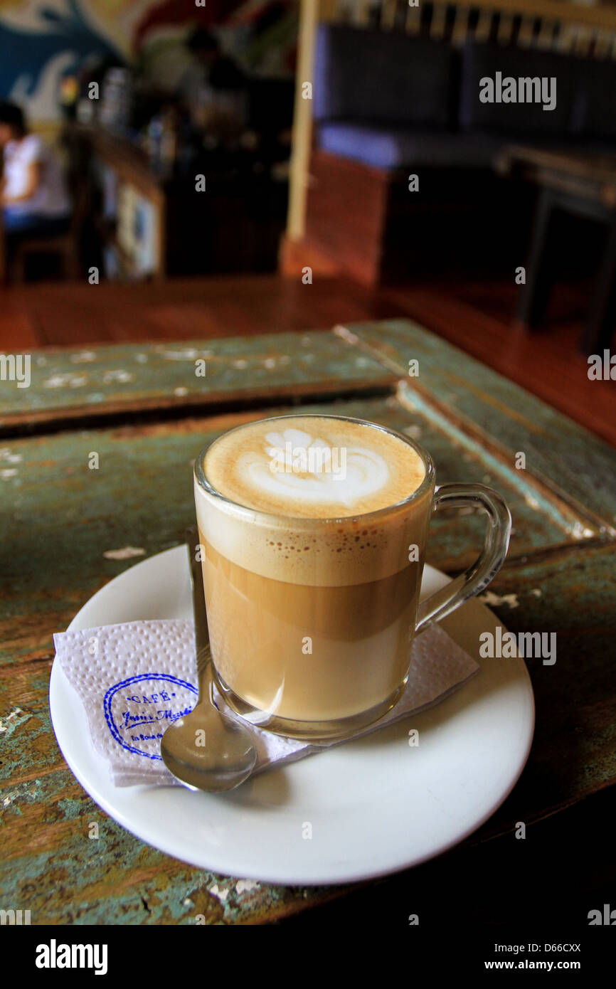 Caffè in un indipendente coffee shop Foto Stock