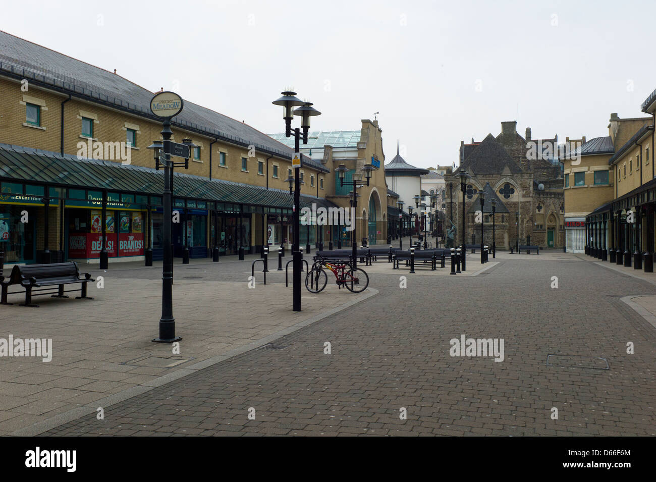 Vuoto shopping centre, Hastings, Regno Unito Foto Stock