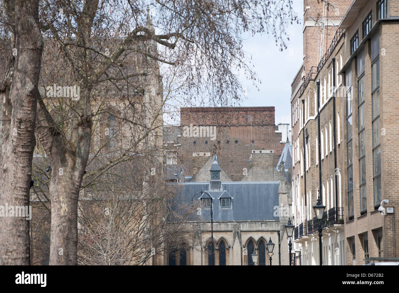 Torrington Square, Blomsbury, Londra, Regno Unito. Foto Stock