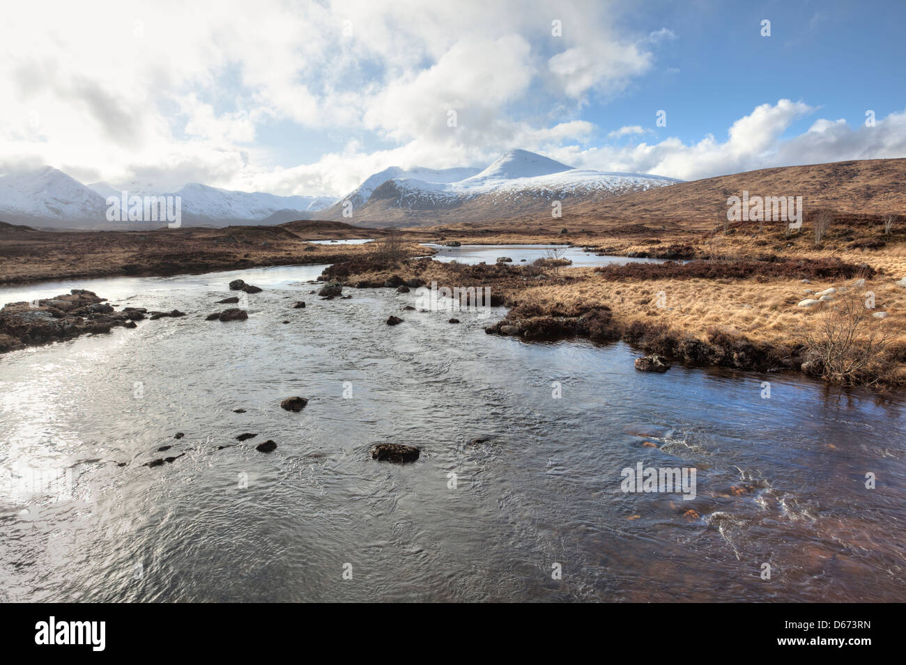 Le montagne di blackmount che circondano Rannoch Moor Foto Stock