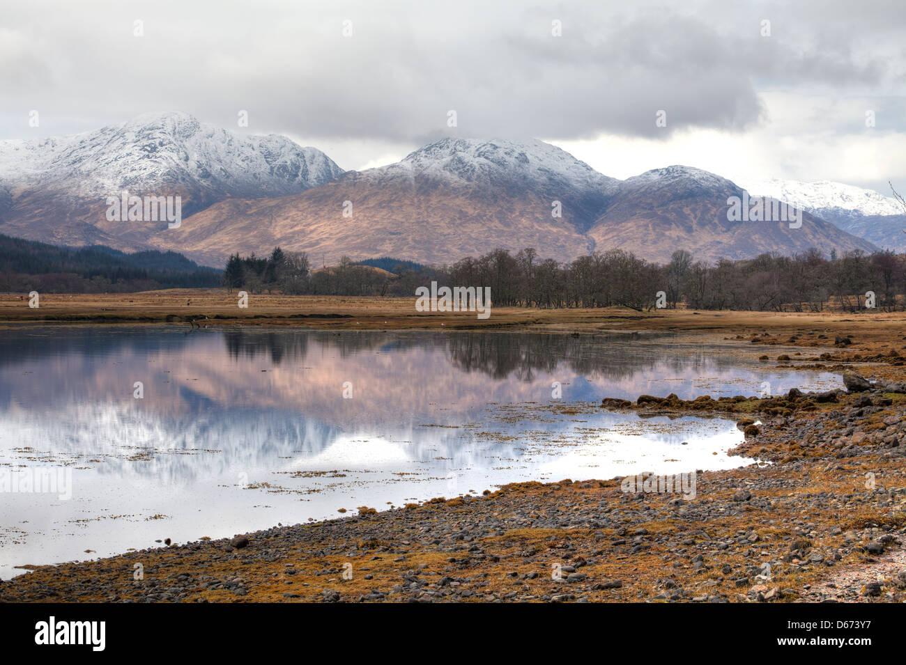 La bella loch eil nel lochaber regione delle Highlands occidentali della Scozia Foto Stock