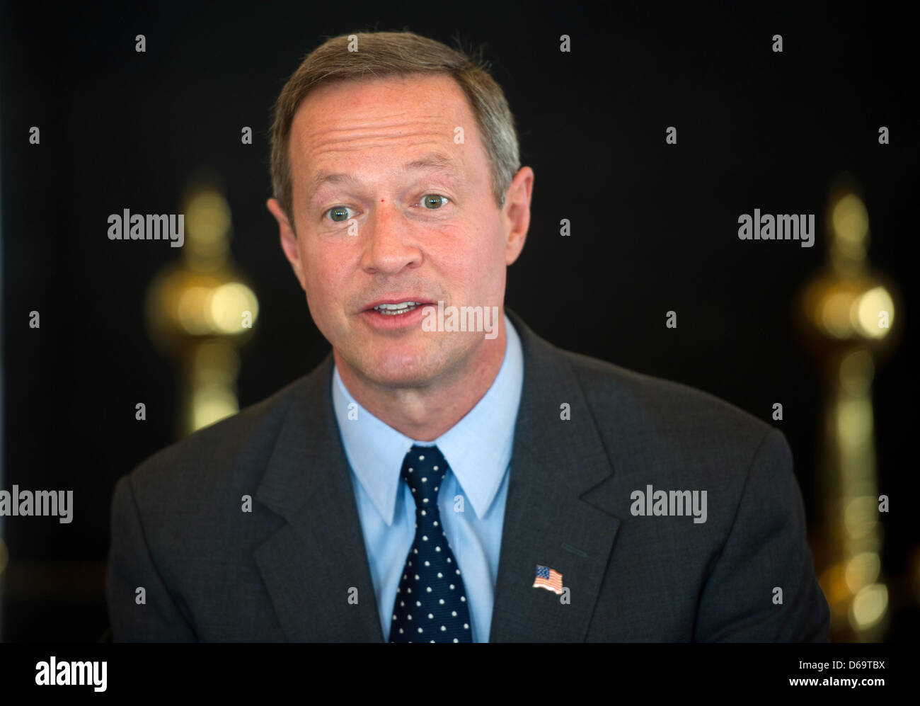 Annapolis, Maryland, Stati Uniti d'America. Il 15 aprile, 2013. Governatore del Maryland Martin O'Malley si erge nel Maryland State House in Annapolis, Maryland, Stati Uniti d'America, 15 aprile 2013. Foto: Arno Burgi/dpa/Alamy Live News Foto Stock