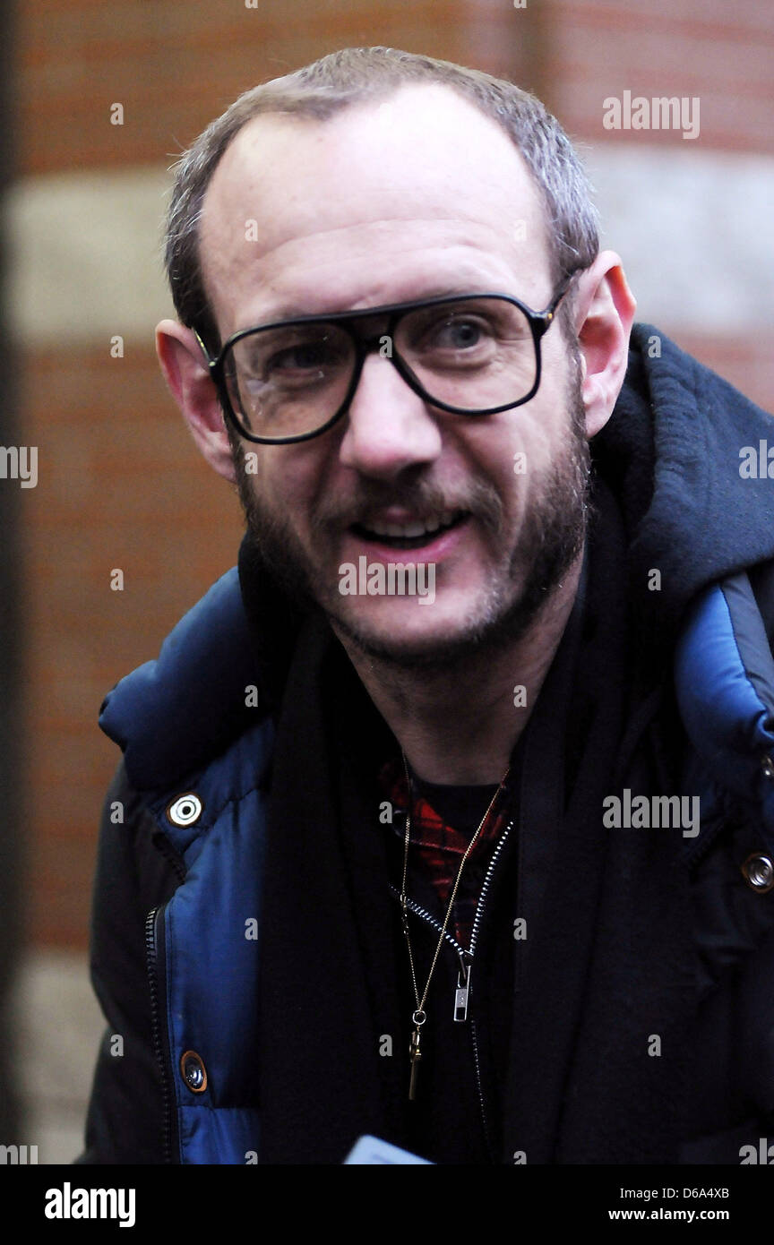 Il fotografo Terry Richardson fotografie di Lady Gaga al di fuori del suo hotel a Toronto in Canada - 04.03.11 Foto Stock