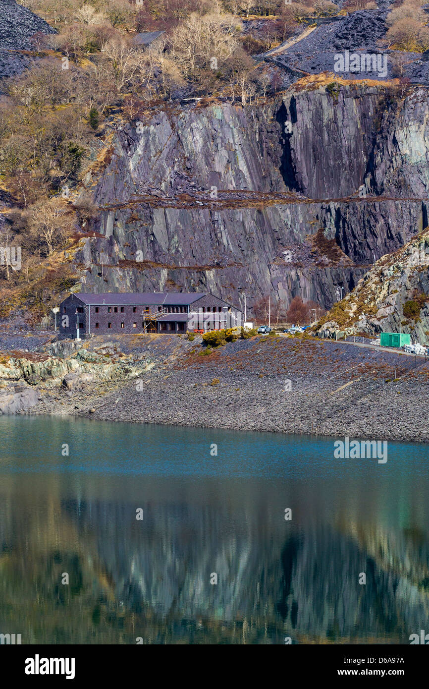Llyn Peris Parco Nazionale di Snowdonia Foto Stock