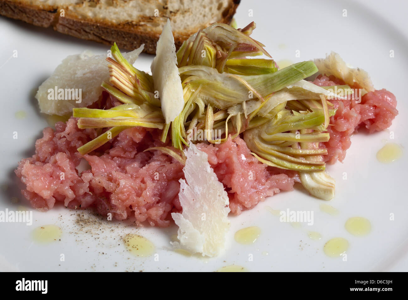 Tagliate a mano piatto di carne di vitello Foto Stock