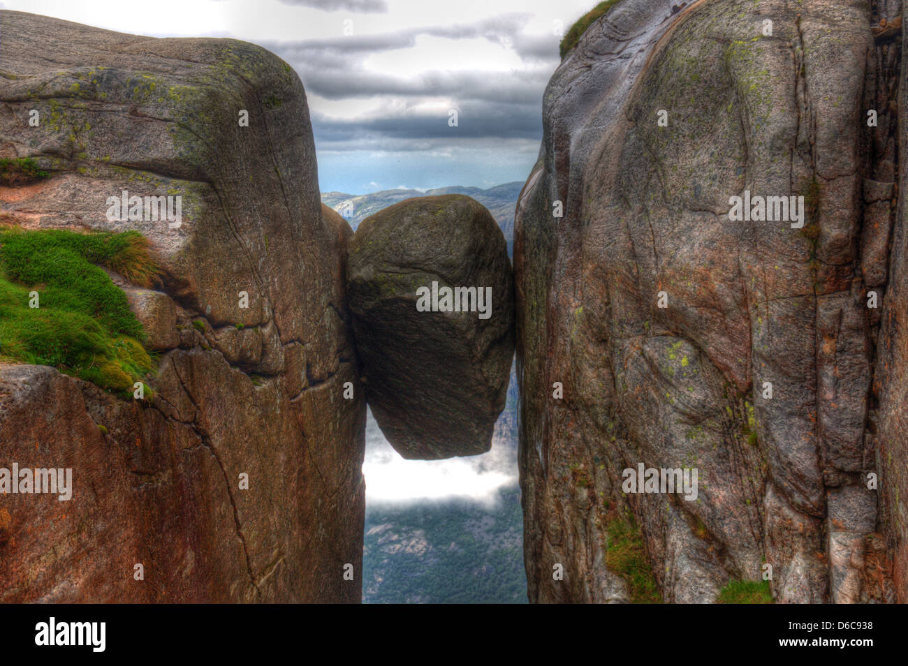 Kjerag pietra Foto Stock