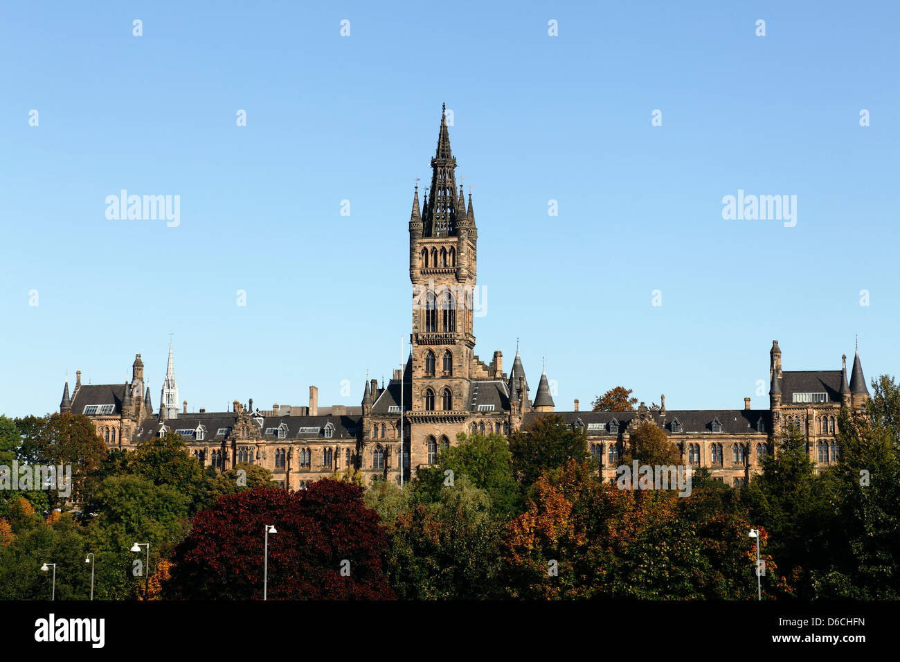 Facciata sud dell'Università di Glasgow edificio principale a Glasgow, Scotland, Regno Unito Foto Stock