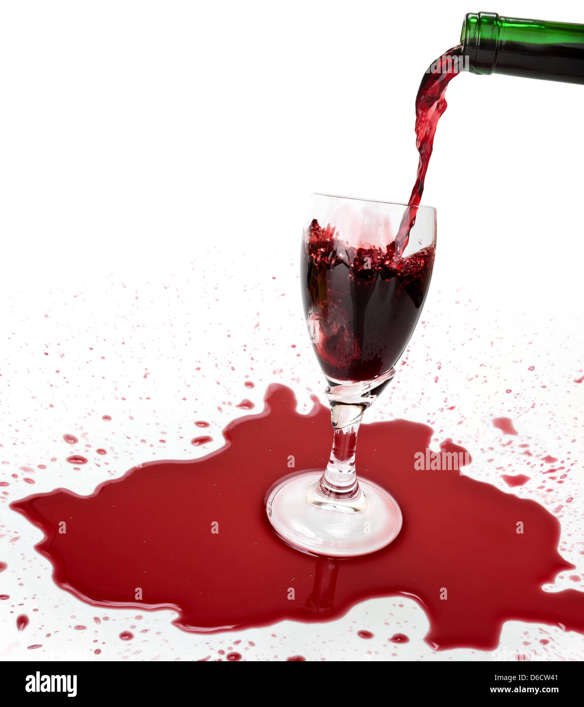 Vino rosso in un bicchiere Foto Stock