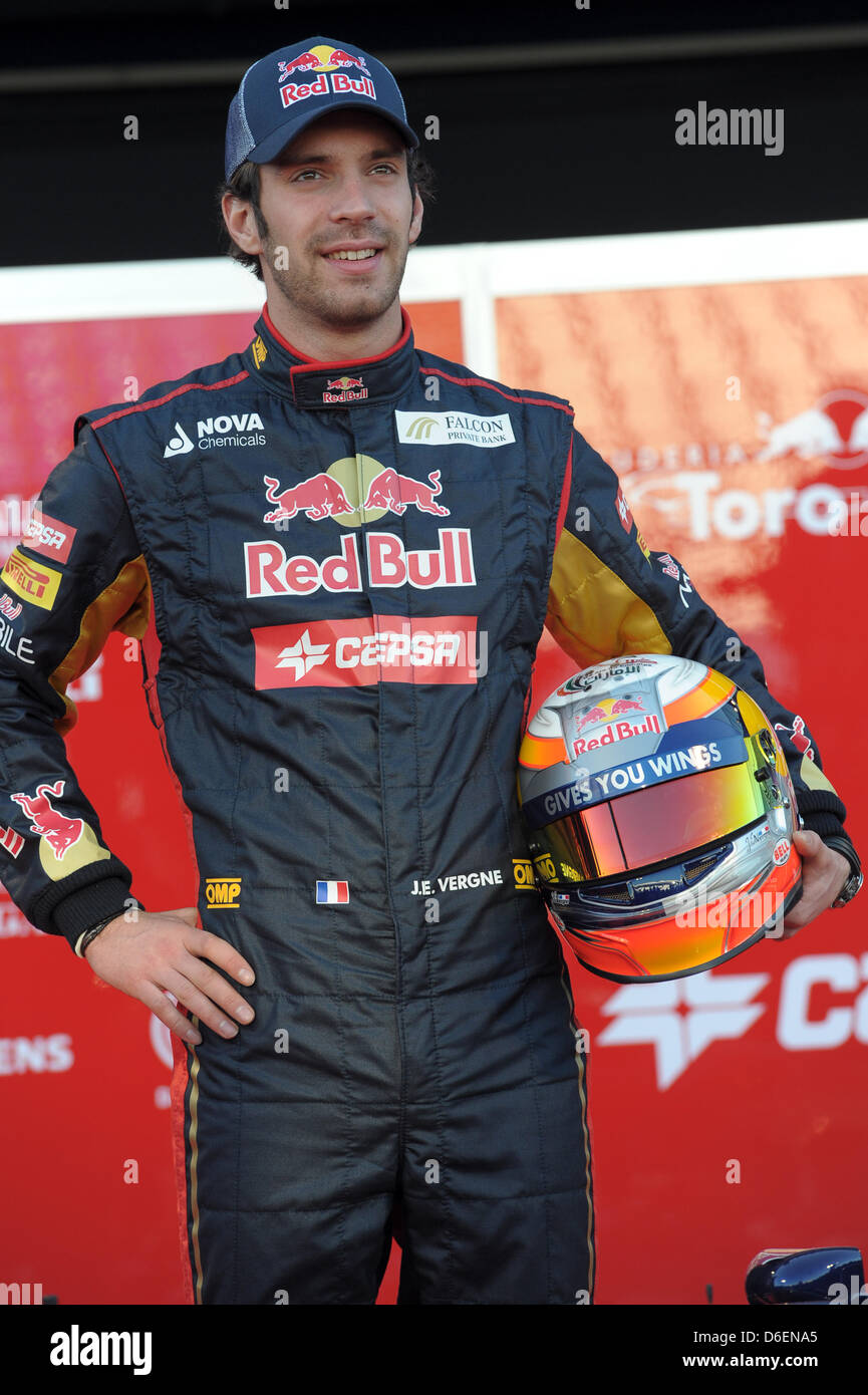 Jean-Eric francese Vergne della Toro Rosso svela la nuova STR7 per il prossimo campionato di Formula Uno Stagione presso la pista di Jerez a Jerez de la Frontera, Spagna, 06 febbraio 2012. Foto: David Ebener Foto Stock