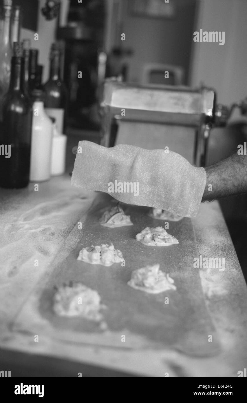 Fare i Ravioli Foto Stock