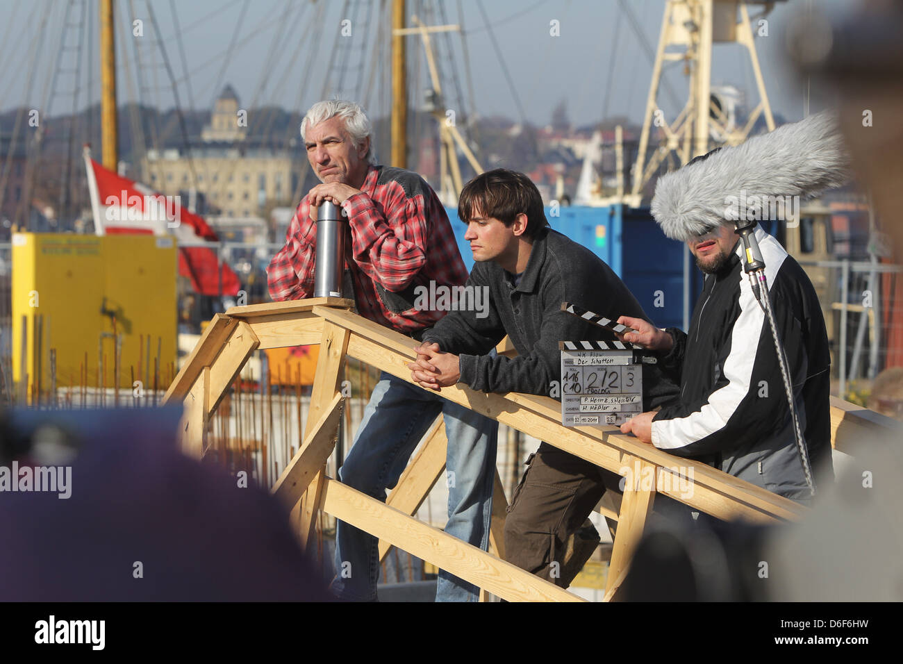 Flensburg come un set cinematografico. La produzione della pellicola ÄûDer shadow, Äú viene ruotato in Flensburg presso il porto Foto Stock