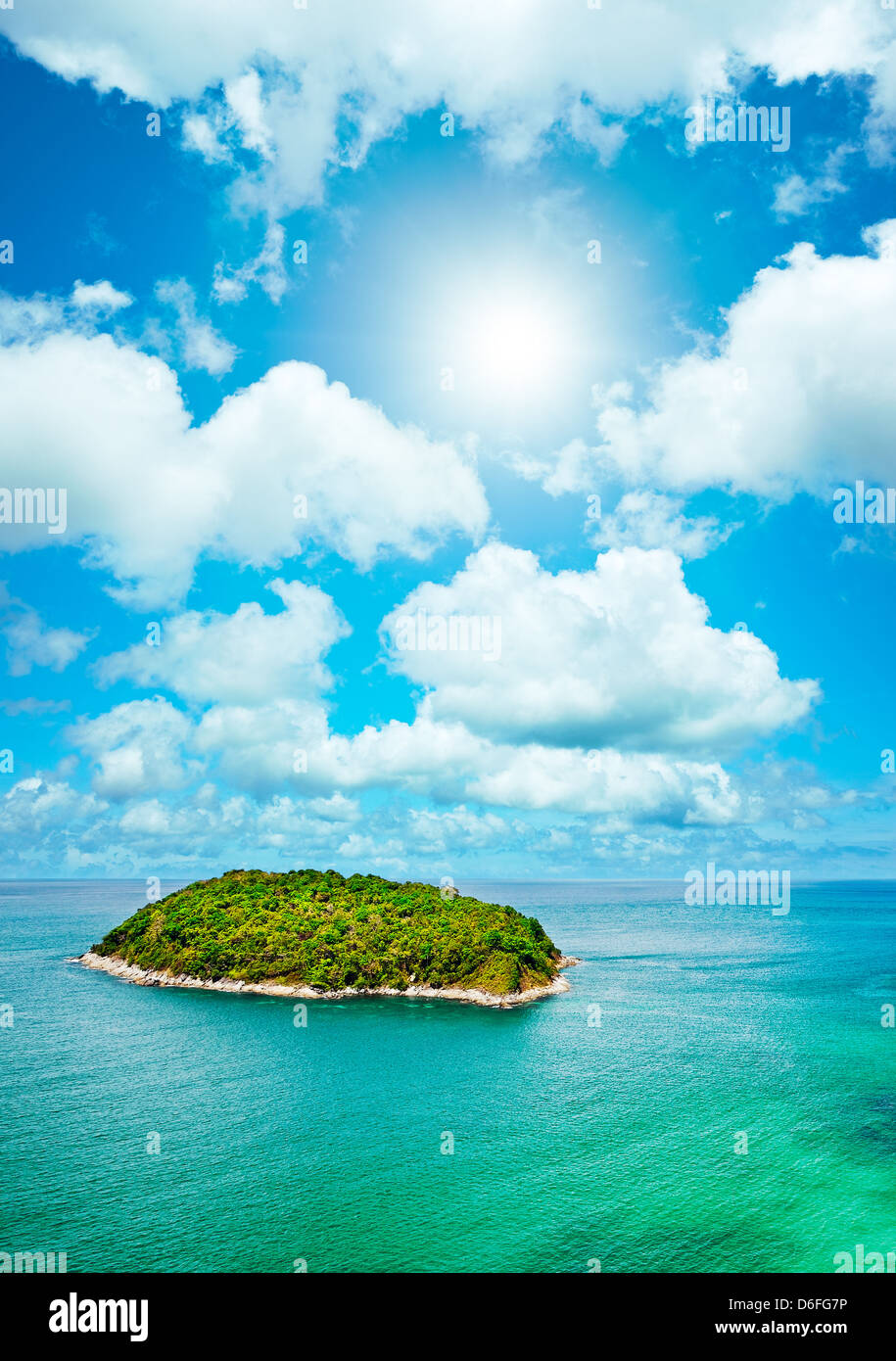 Isola tropicale. Composizione verticale. Foto Stock