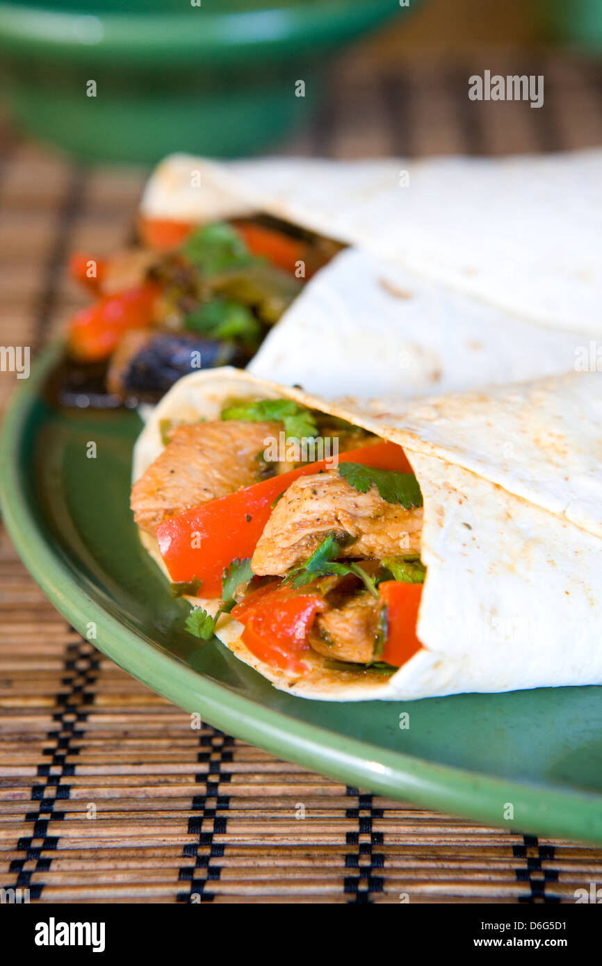 Le fajitas di pollo - con ricetta Foto Stock