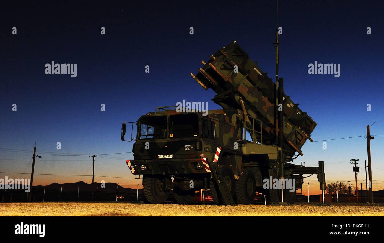 Il trampolino di lancio delle forze armate tedesche' Sistema per missile 'Patriot' sorge nei locali di Fort Bliss in El Paso, Stati Uniti d'America, 15 febbraio 2012. Foto: Annibale Foto Stock