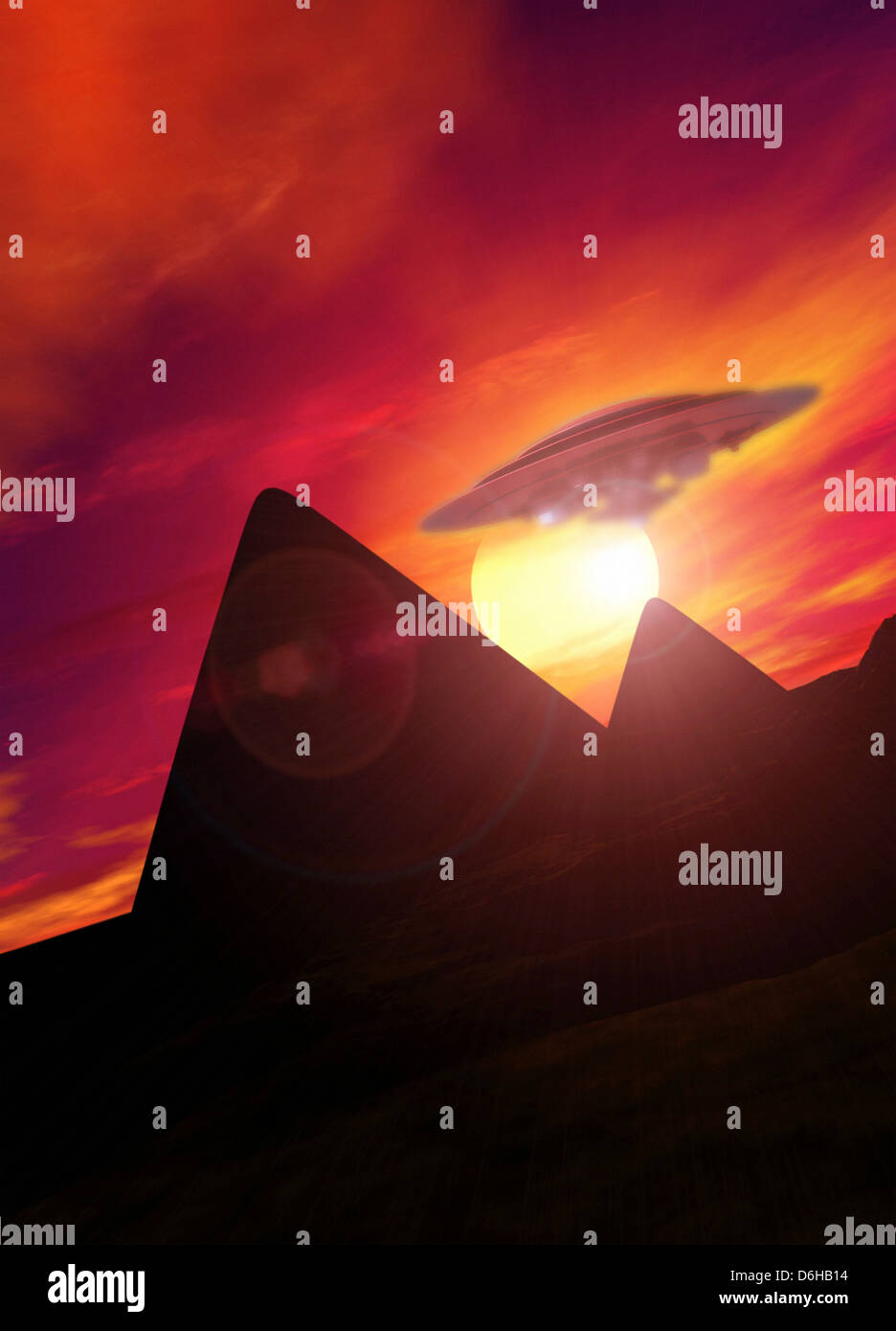 UFO oltre le piramidi, artwork Foto Stock