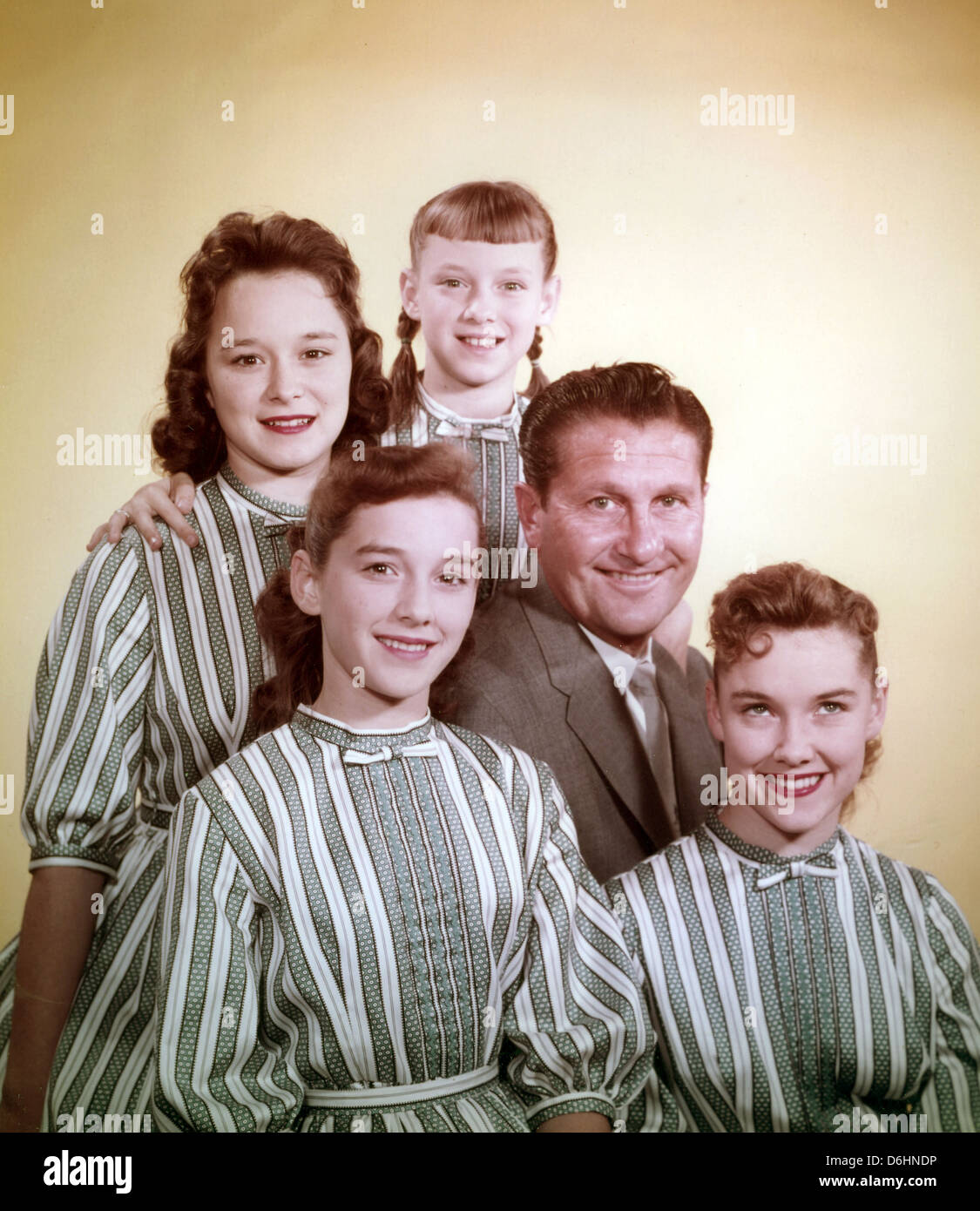 LAWRENCE WELK noi bandleader e il presentatore TV con il Lennon sorelle che erano clienti abituali sul suo spettacolo TV Foto Stock