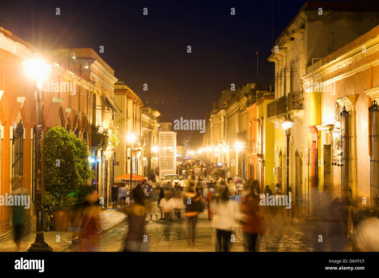 Scena di strada, Oaxaca, stato di Oaxaca, Messico, America del Nord Foto Stock