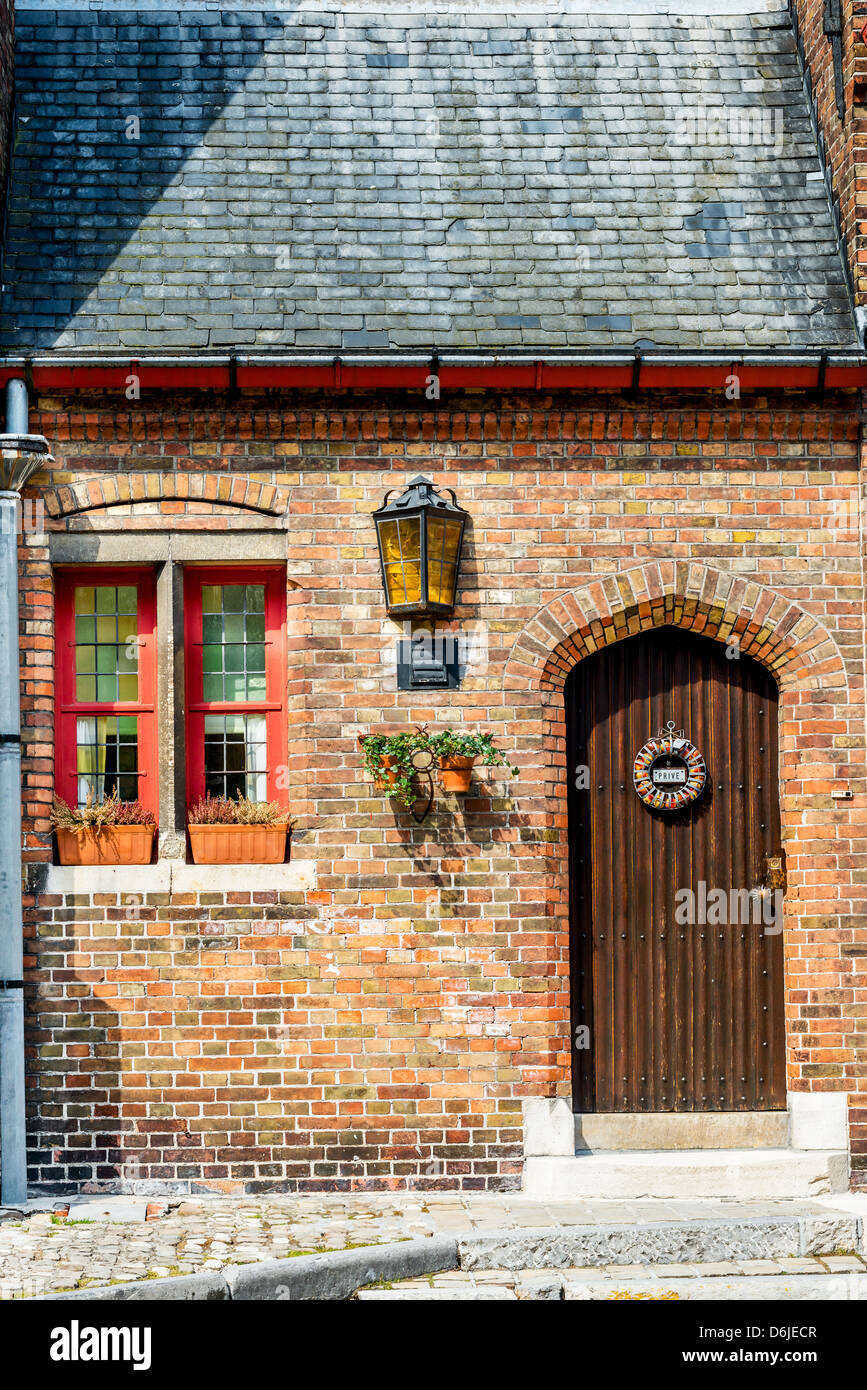 Ingresso di casa a Bruges, Belgio Foto Stock