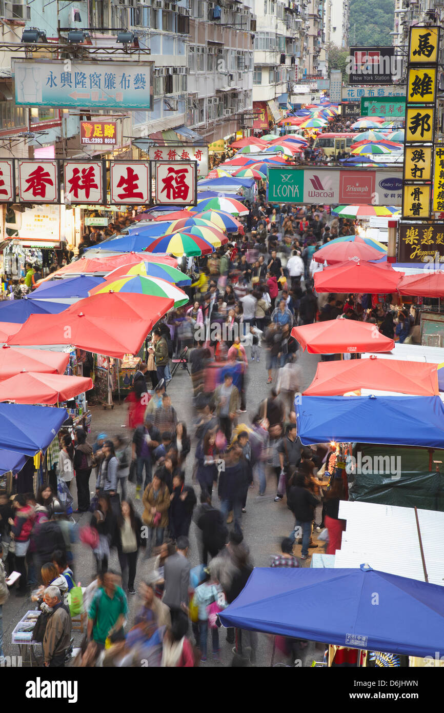 Folle a Fa Yuen Street Market, Mongkok, Hong Kong, Cina, Asia Foto Stock