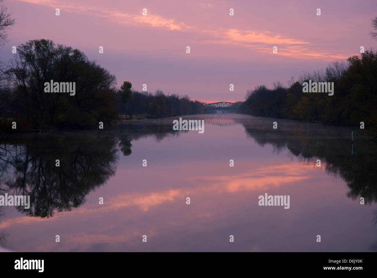 Tramonto sul Canale Erie, nello Stato di New York, Stati Uniti d'America, America del Nord Foto Stock