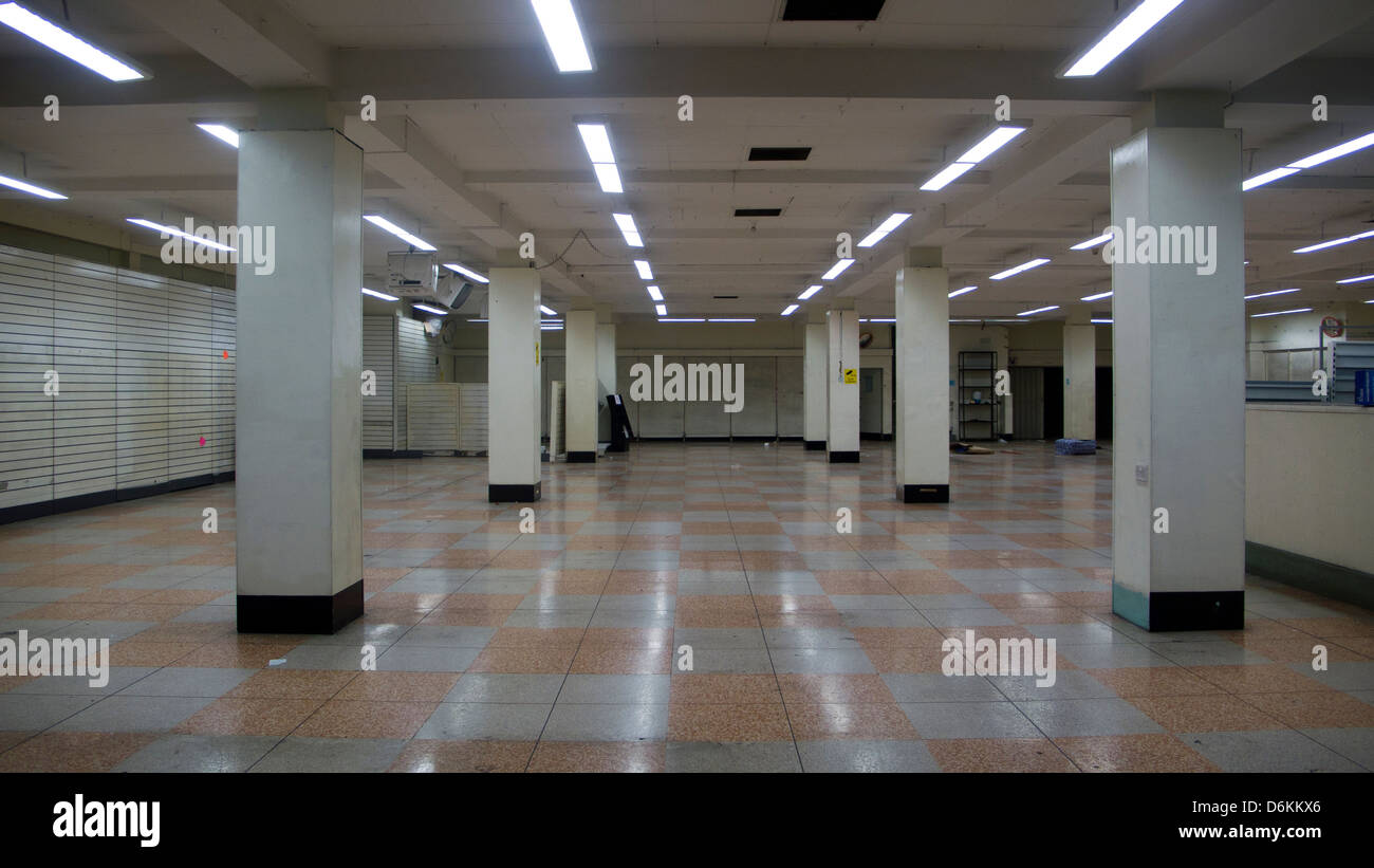 Ufficio vuoto edificio, Brighton, Regno Unito Foto Stock