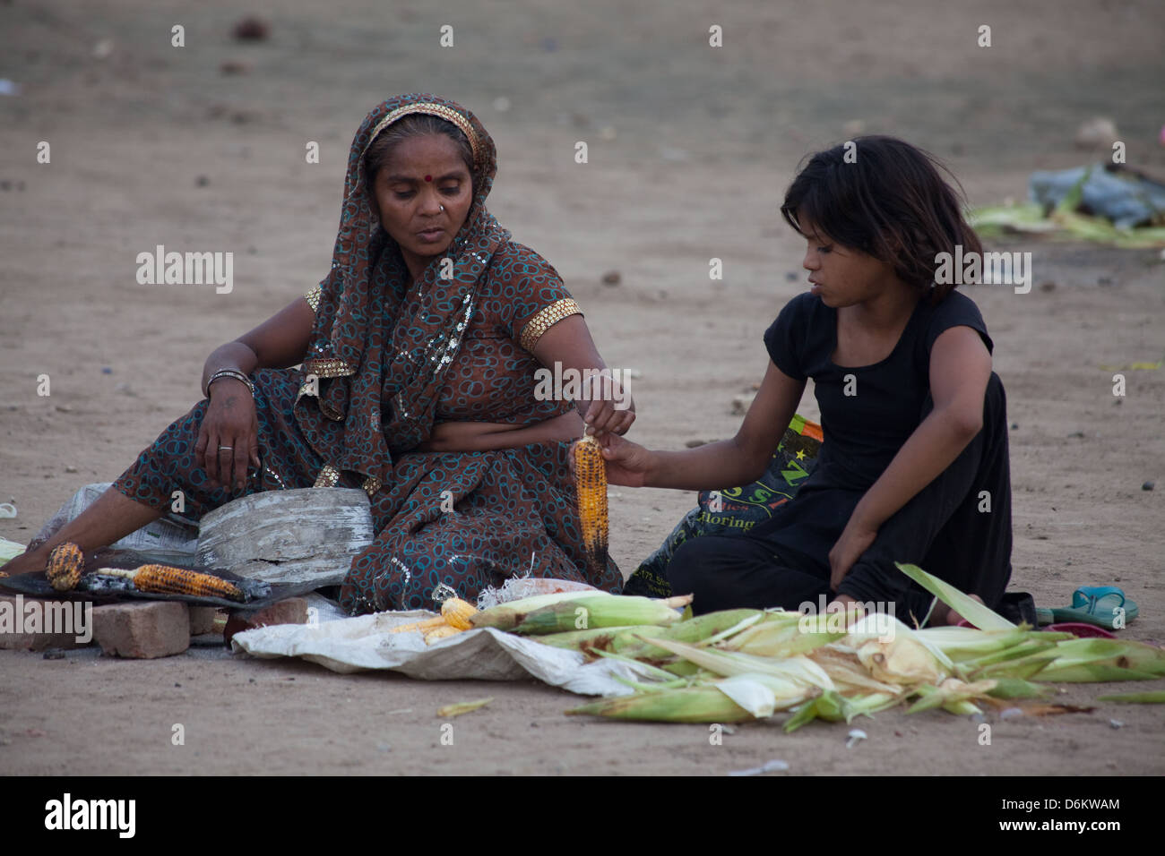 Indian street commercianti in India Gate, New Delhi Foto Stock