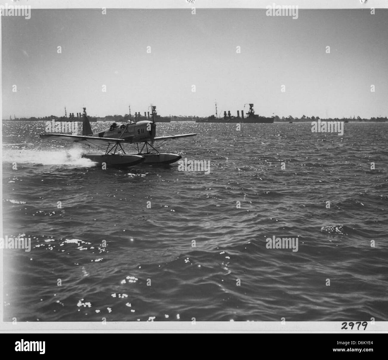 Il Ryan STM, un piccolo aereo prodotto dalla Ryan Aeronautical, fu utilizzato per l'addestramento e la ricognizione. Questo particolare velivolo è collegato ai Paesi Bassi e fa parte della collezione del San Diego Air and Space Museum, evidenziando il suo significato nella prima storia dell'aviazione. Foto Stock