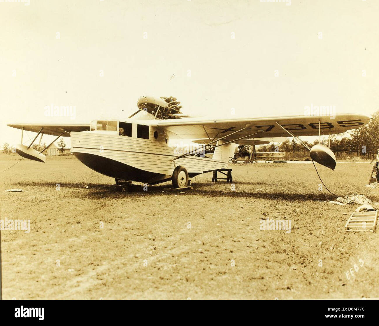 Questa fotografia della Harold Kantner Special Collection mostra un Fairchild FB-3, un idrovolante con motore Pratt & Whitney R-1340 Wasp. L'FB-3 è stato sviluppato dalla Fairchild Aviation a Farmingdale, New York, per ruoli civili e militari, tra cui ricognizione e pattuglia marittima. Foto Stock