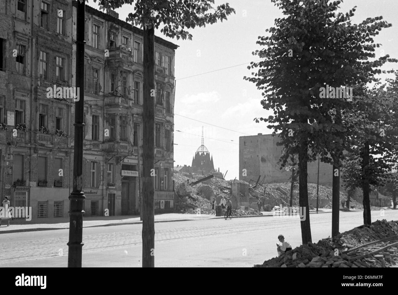 Berlino, Germania, detriti di una casa distrutta in Stresemannstrasse Foto Stock