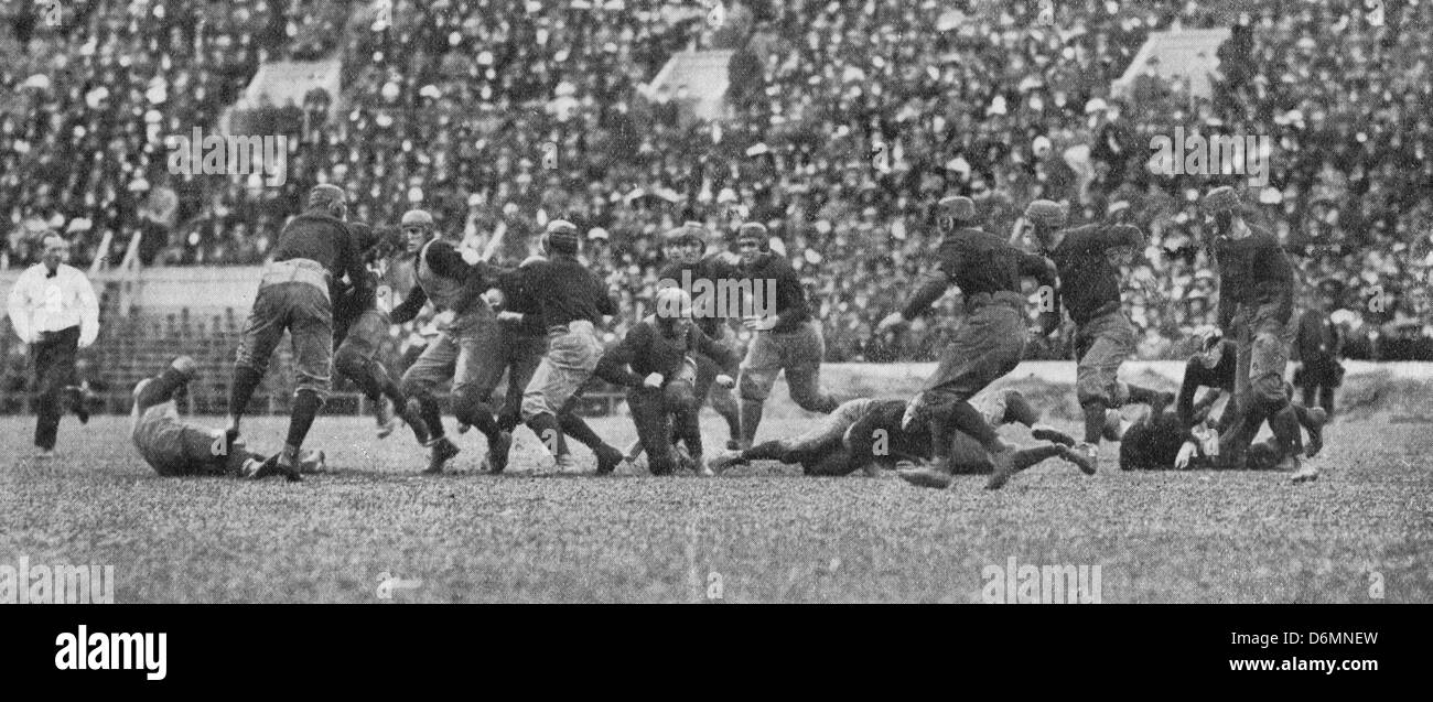 Princeton v Harvard College Football Game - 1912 a Cambridge, MA Harvard ha vinto 16 - 6 Foto Stock