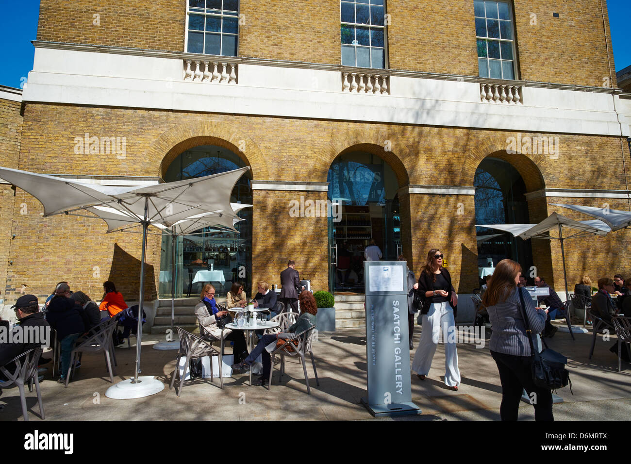 Saatchi Gallery pasticcio Duca di York HQ Kings Road Chelsea London REGNO UNITO Foto Stock